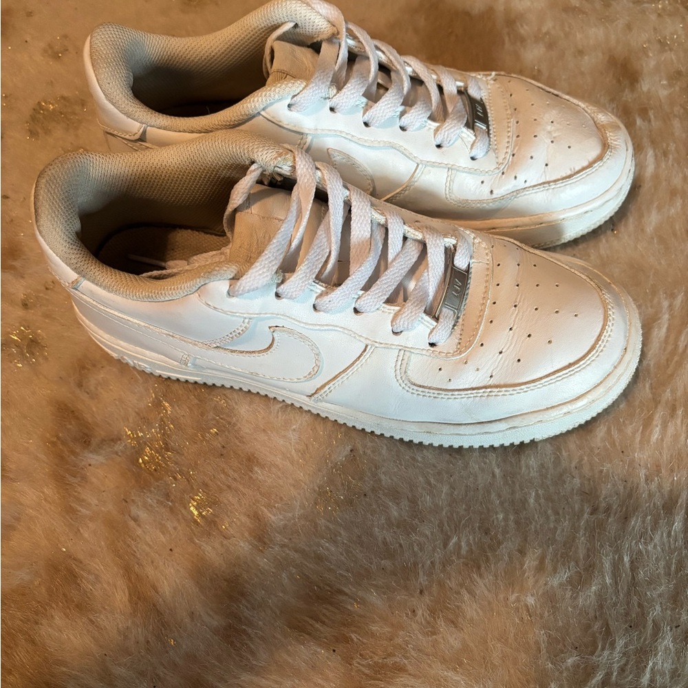 Women's White Nike Sneakers